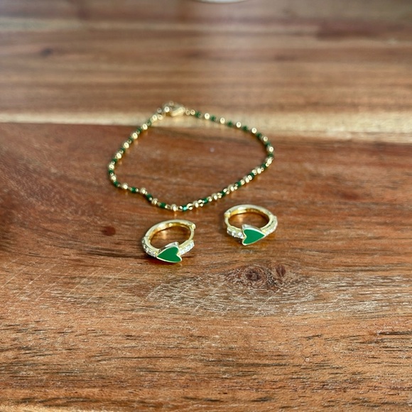 Jewelry - Small emerald heart hoops ( emerald not real) and bracelet